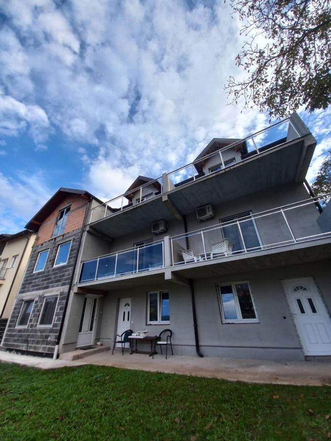 Apartmani Rosa Višegrad Exteriör bild